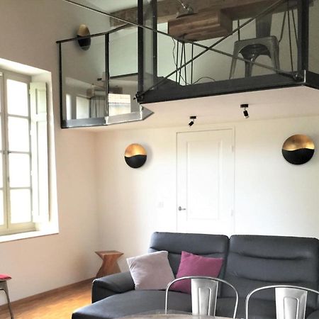 Lägenhet på 75 m² i Avignon centrum, med 2 sovrum och 1 badrum  Exteriör bild